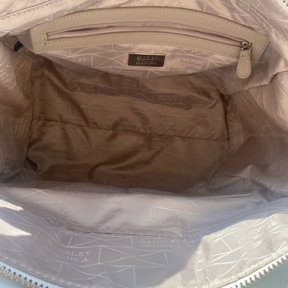 Badgley Mischka Helena Raffia Shine Smooth Leather Tote - Picture 7 of 8